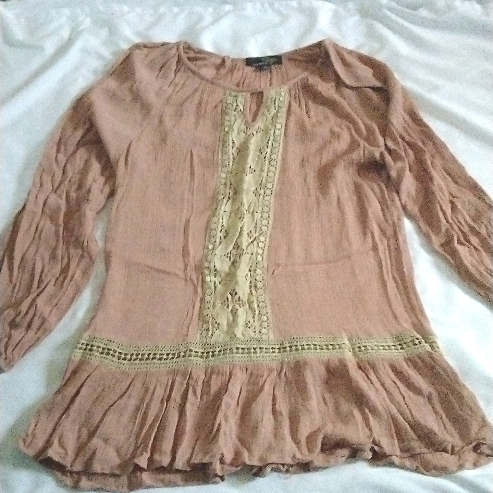 NWOT SuzanneBetro Blouse SzL